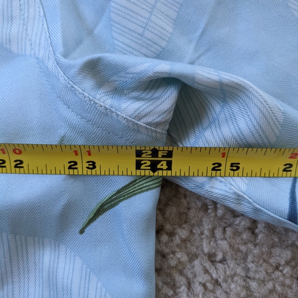 Quiksilver Hawaiian Shirt Men's Large Blue Floral - Picture 9 of 12